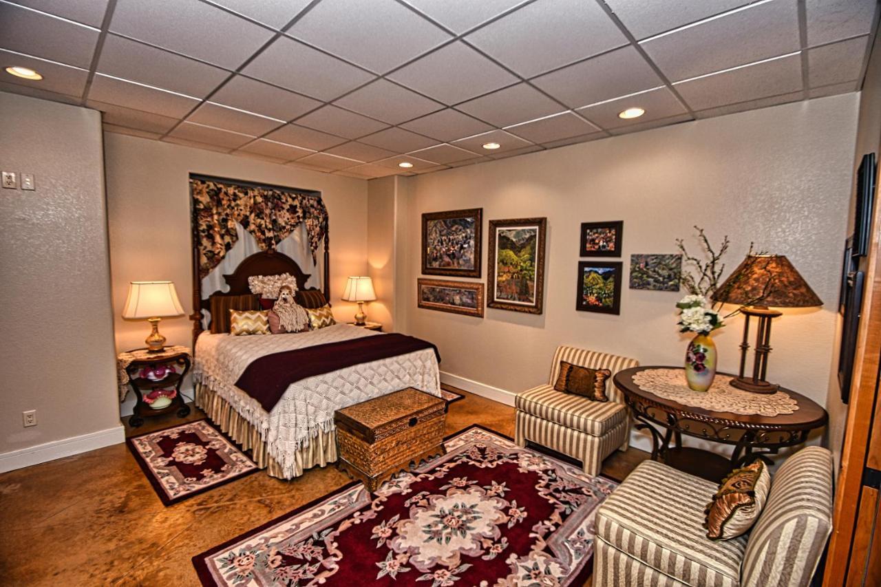 Rampart Range Resort Woodland Park Bagian luar foto