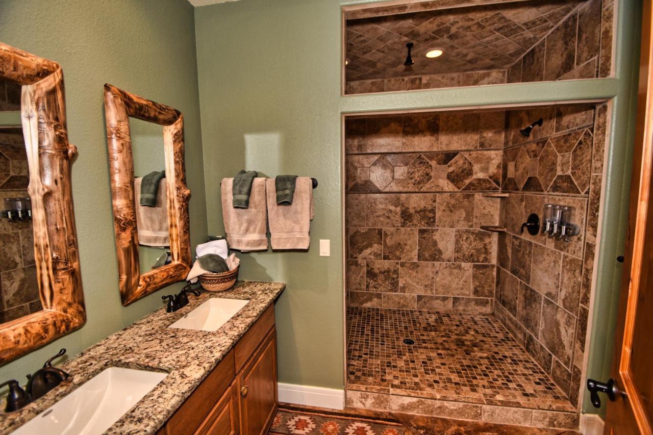 Rampart Range Resort Woodland Park Bagian luar foto